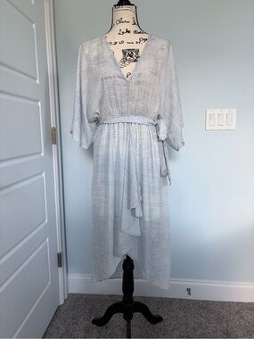 Peach Love California Light Gray V-Neck High-Low Midi Dress